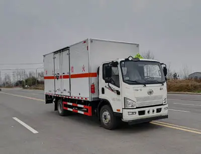 解放J6F、虎V腐蝕性物品廂式運輸車